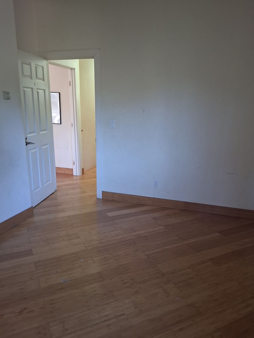 10581 Visitar St photo 4