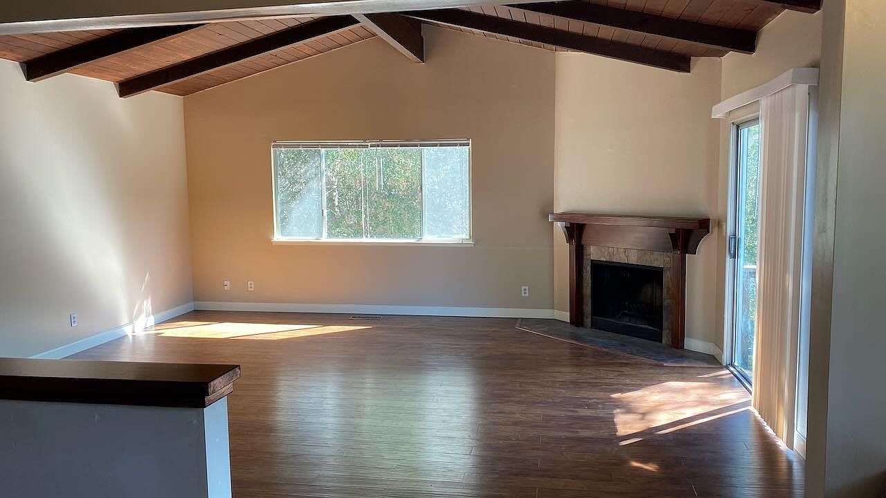 2BR/1BA Duplex on Pedro Ave. · Felton