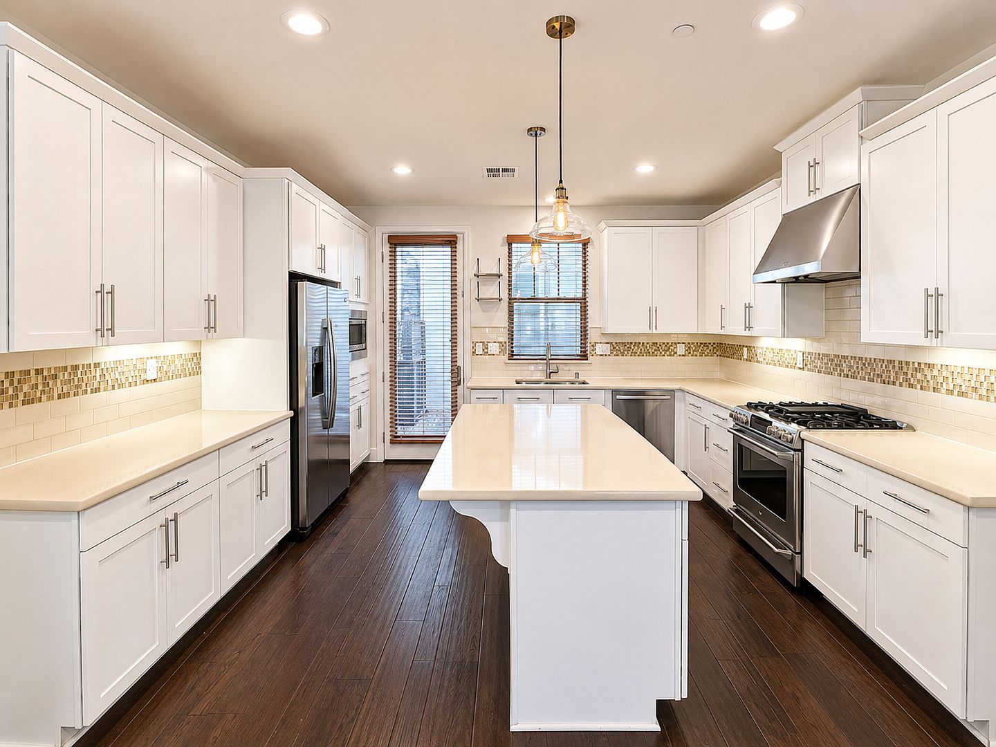2651 Alliston Loop photo 4
