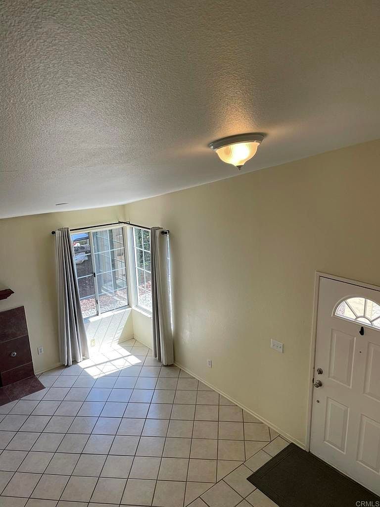 326 Old Stage Ct photo 5