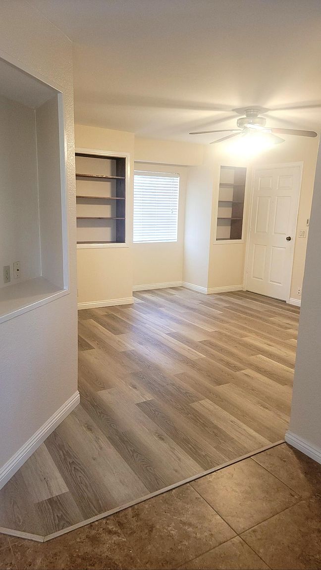 1033 S Ridge Dr photo 3