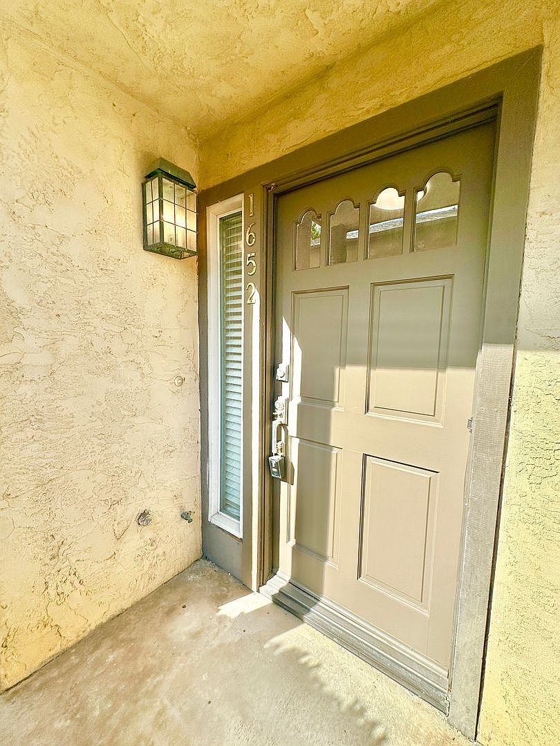 1652 Pala Lake Dr photo 5