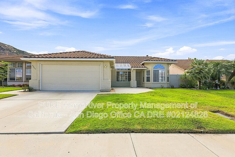 4849 Lake Shore Pl photo 2