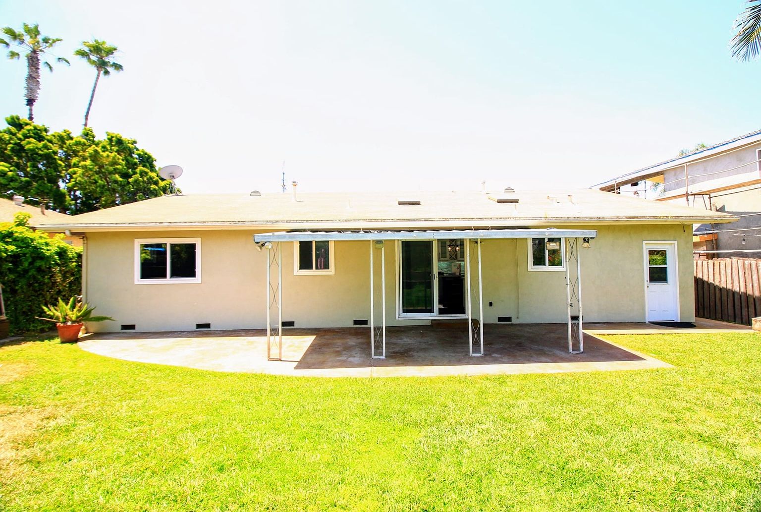 2736 Lomita St photo 5