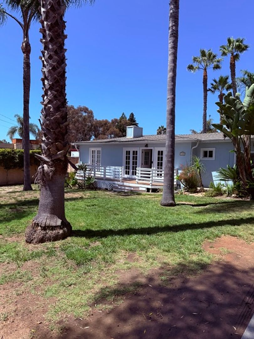 1158 Oak Ave