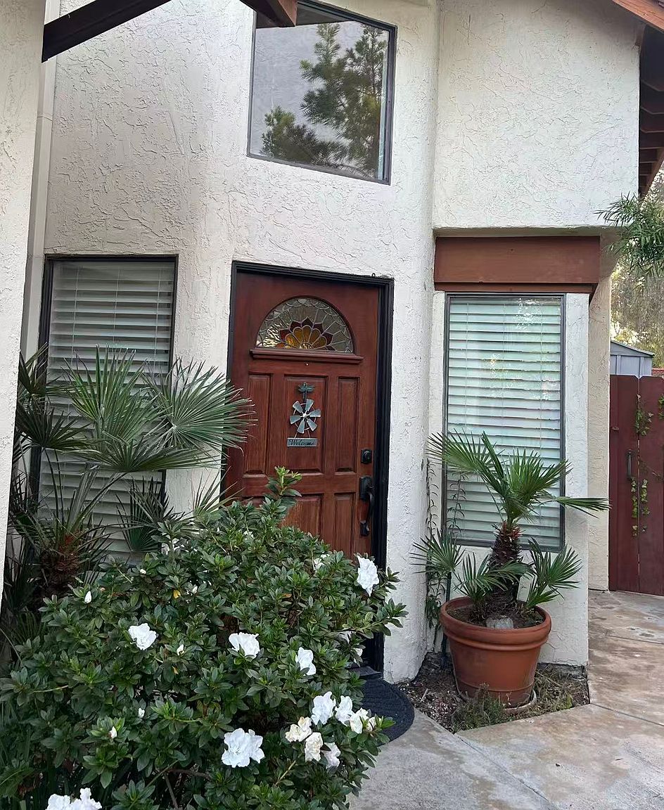 2715 Cypress Hill Rd photo 2