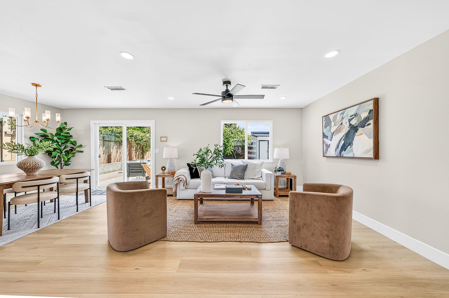 4948 Luna Dr photo 5
