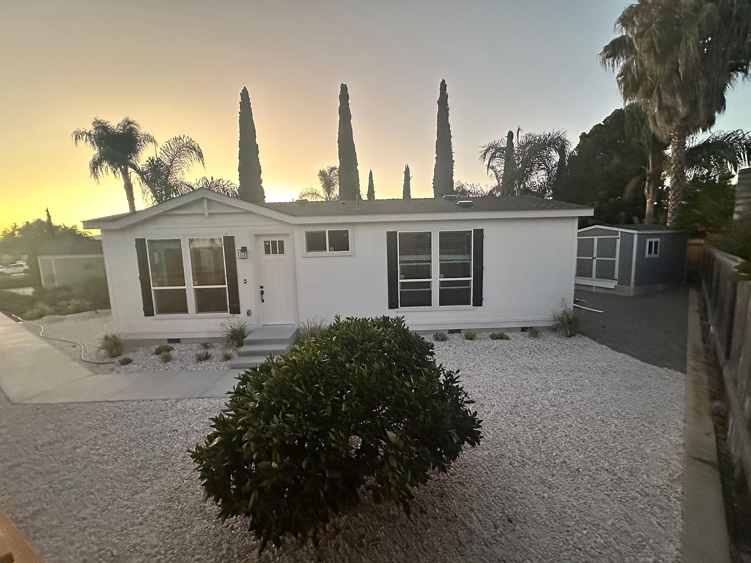 4476 Bermuda Dunes Pl photo 3