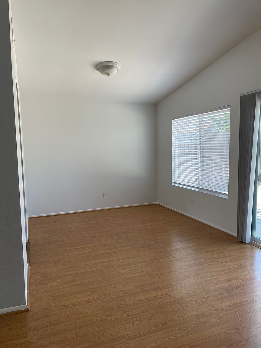 4830 Ceanothus Pl photo 5