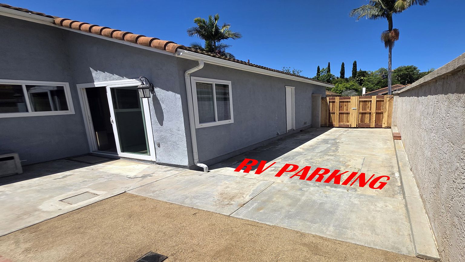 768 Valley Crest Dr photo 3