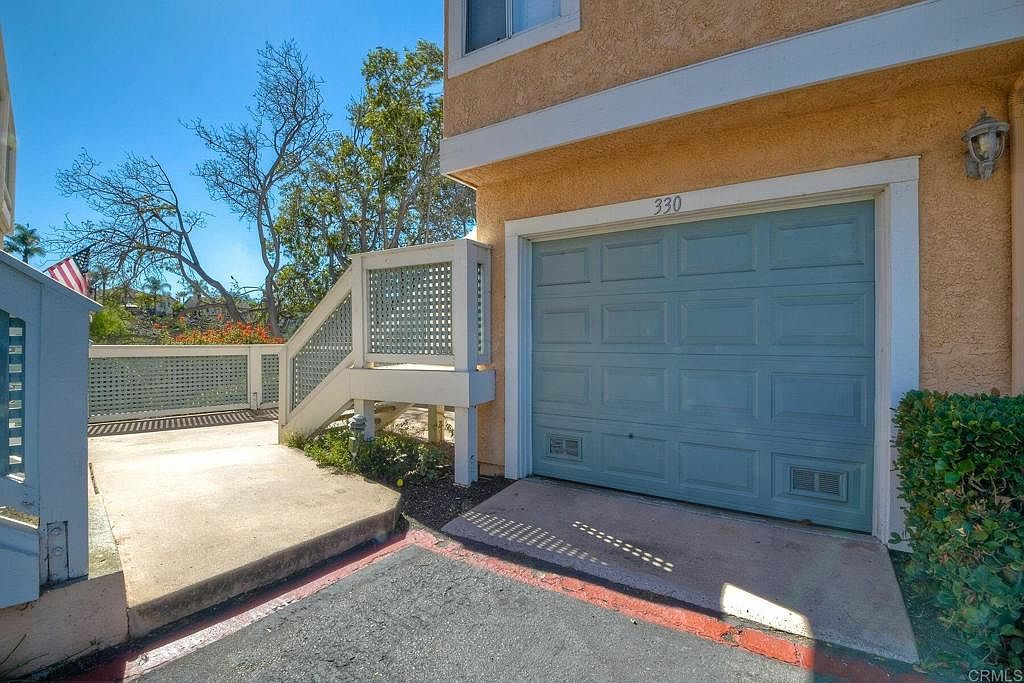 4243 Arroyo Vista Way photo 3