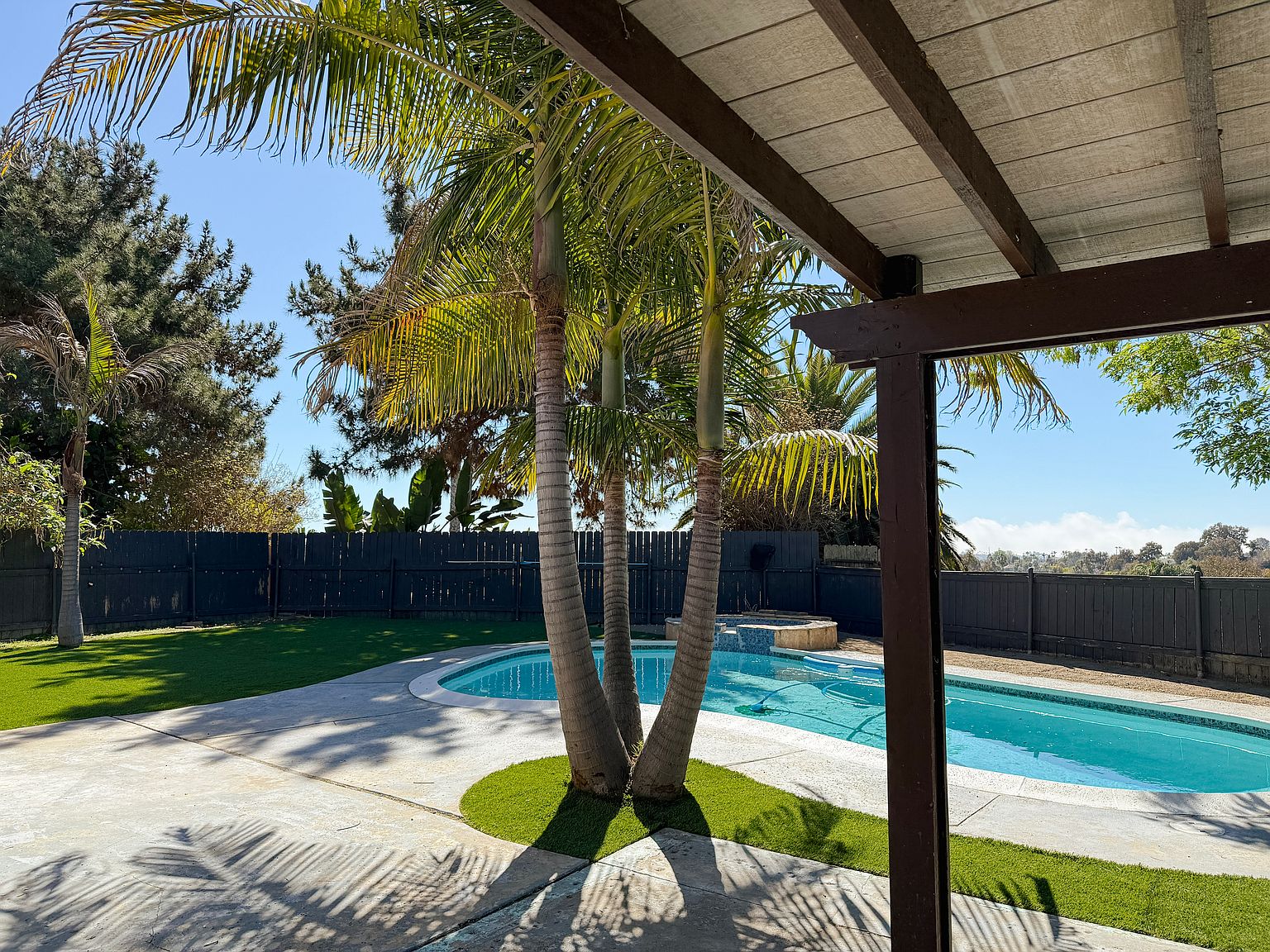 2911 Jody Ln photo 3