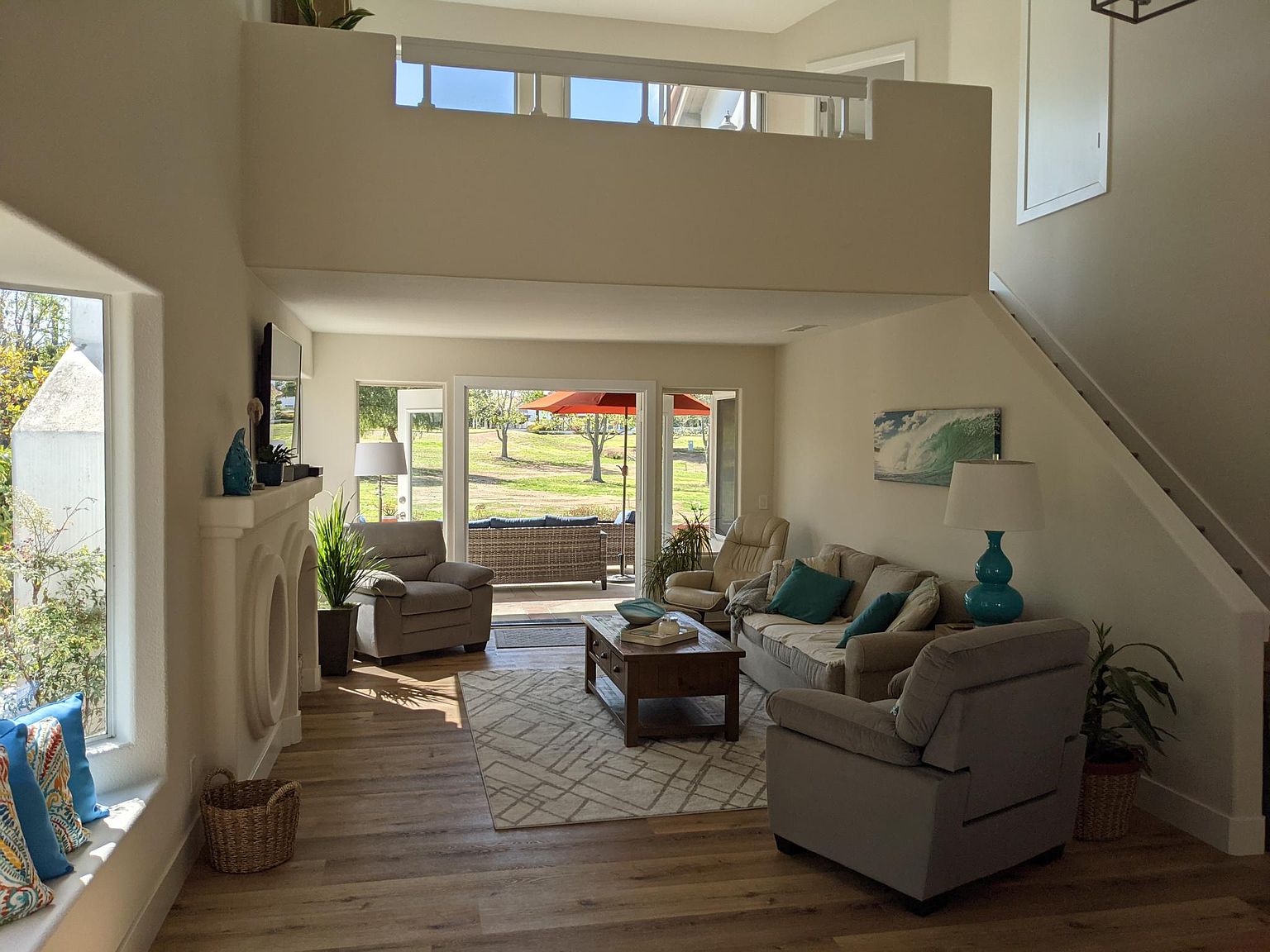 4985 Alicante Way photo 4