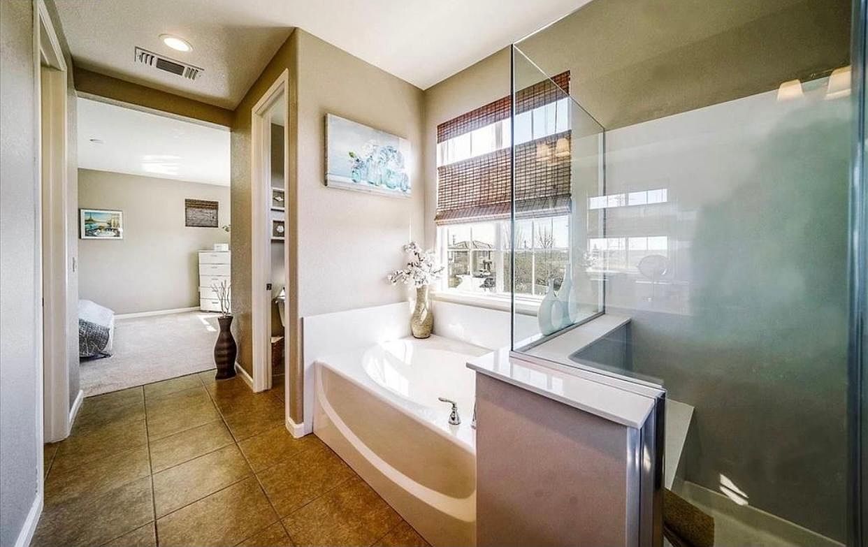 405 Baja Ct photo 4