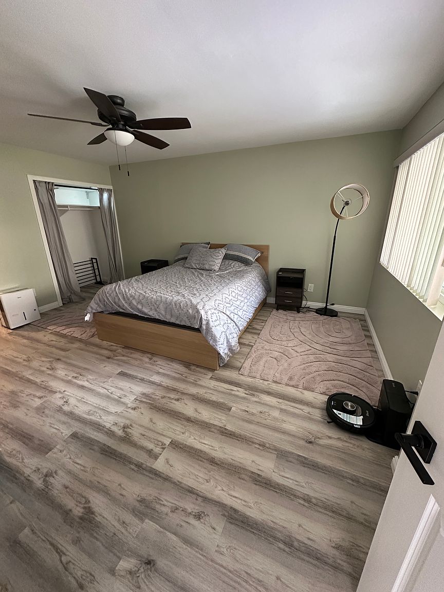 821 Kalpati Cir photo 2