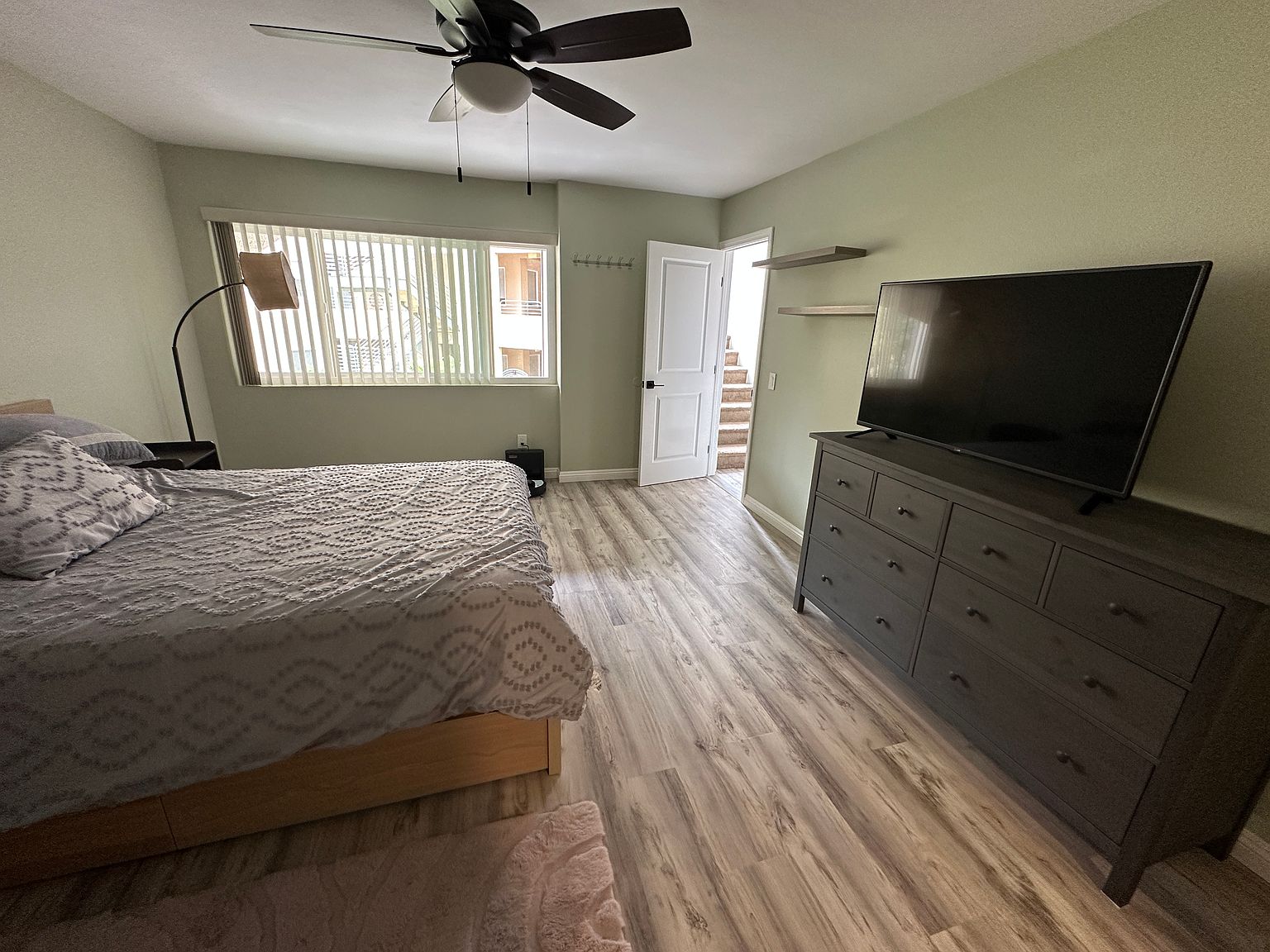821 Kalpati Cir photo 3