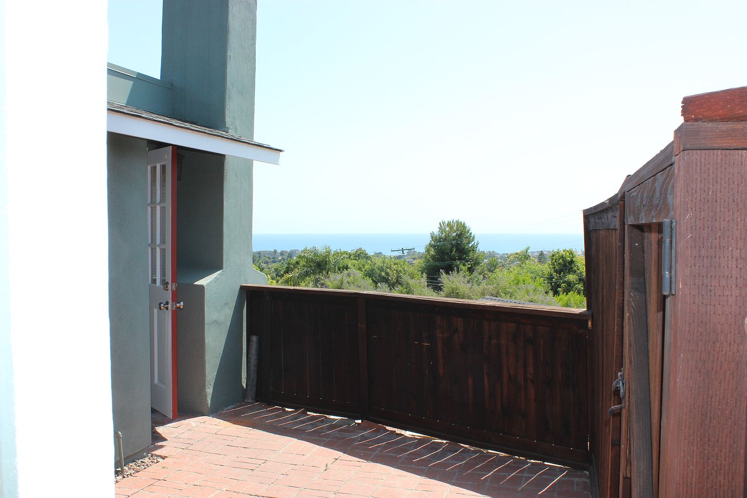 3905 Skyline Rd photo 4