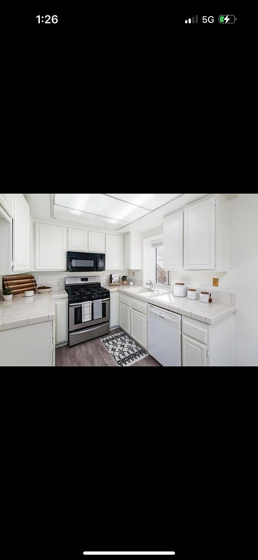 7490 Altiva Pl photo 5