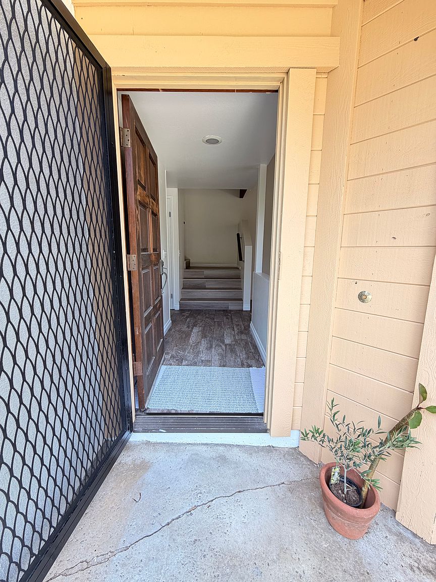2705 Anta Ct photo 5