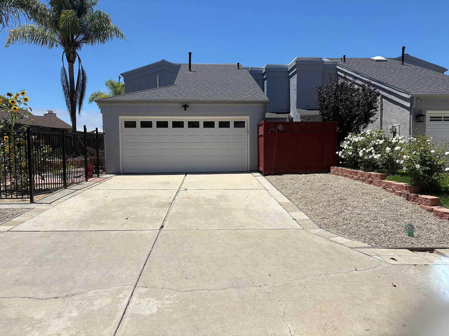 2808 Cazadero Dr photo 2