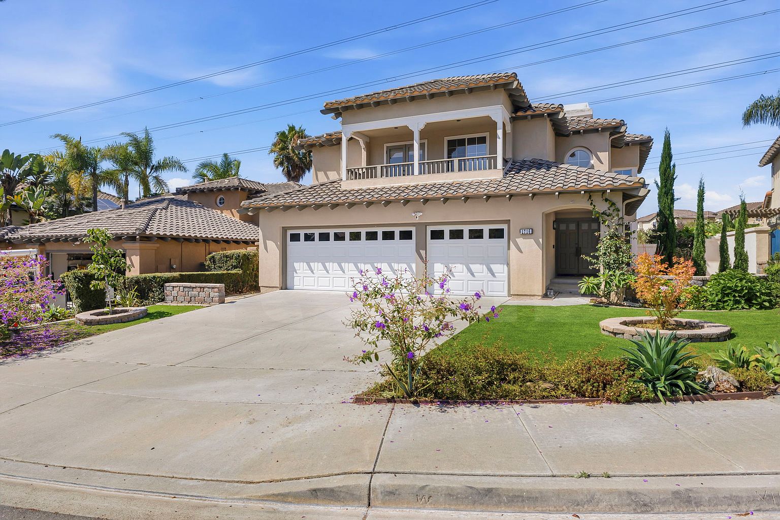 1716 Blackbird Cir photo 2