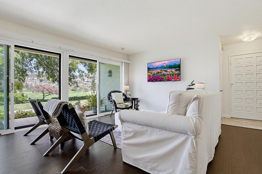 2508 Navarra Dr photo 4