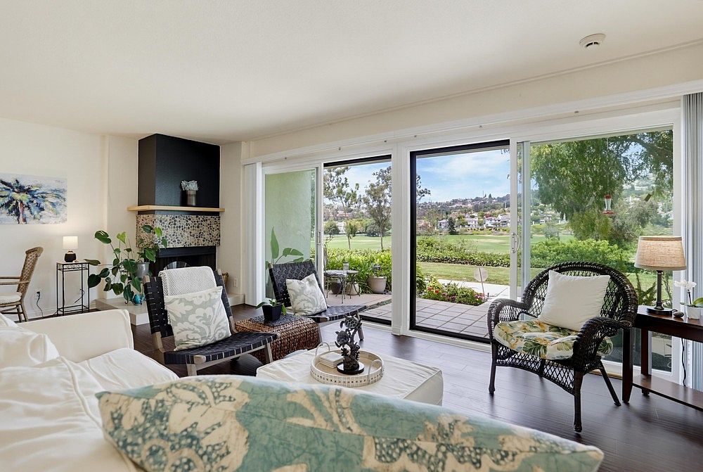 2508 Navarra Dr photo 3
