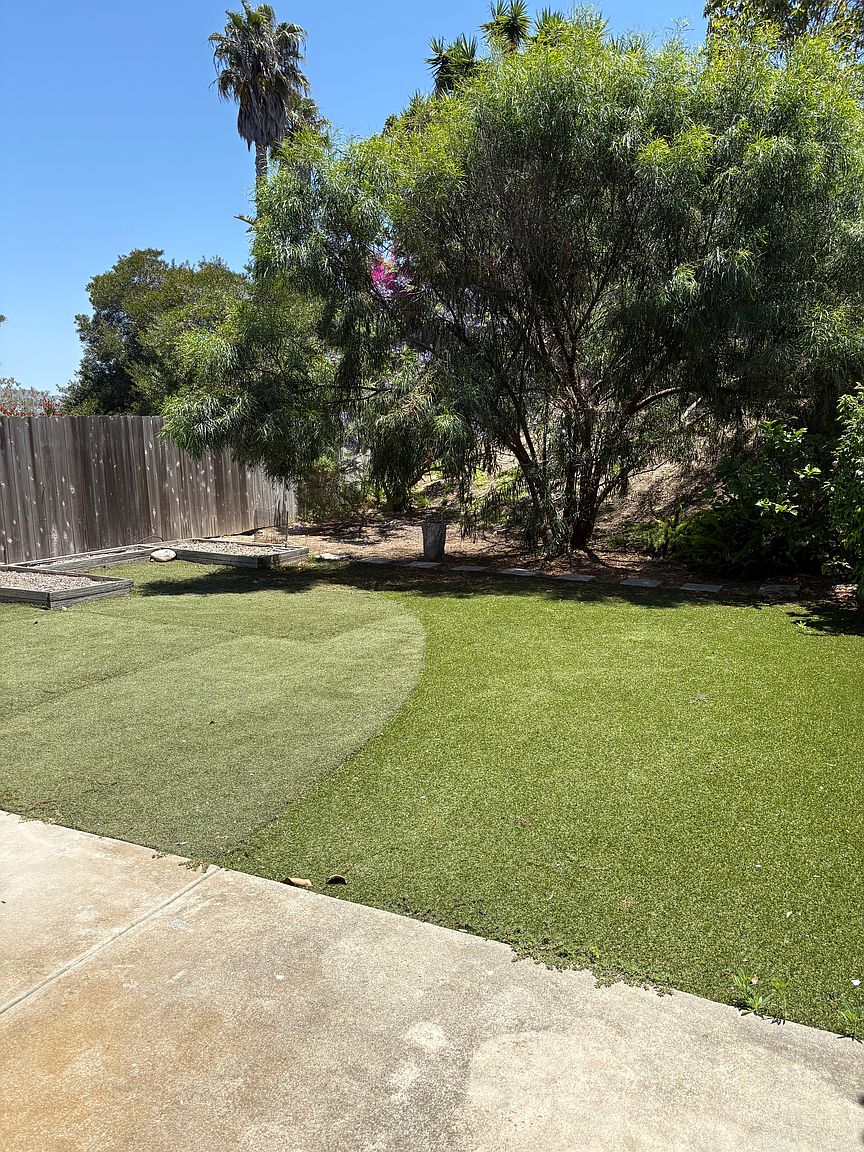 2411 Torrejon Pl Carlsbad, CA 92009 photo 4