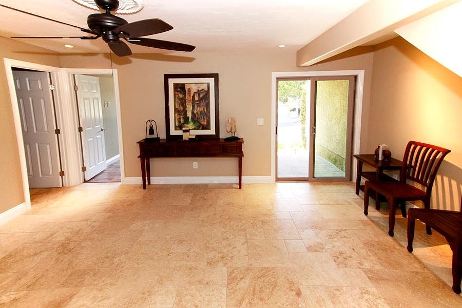 7527 Jerez Ct photo 4