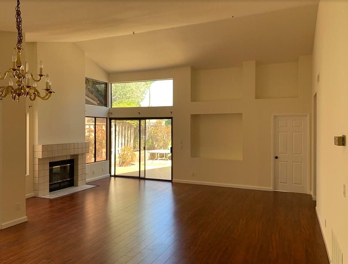1863 Spyglass Cir photo 4