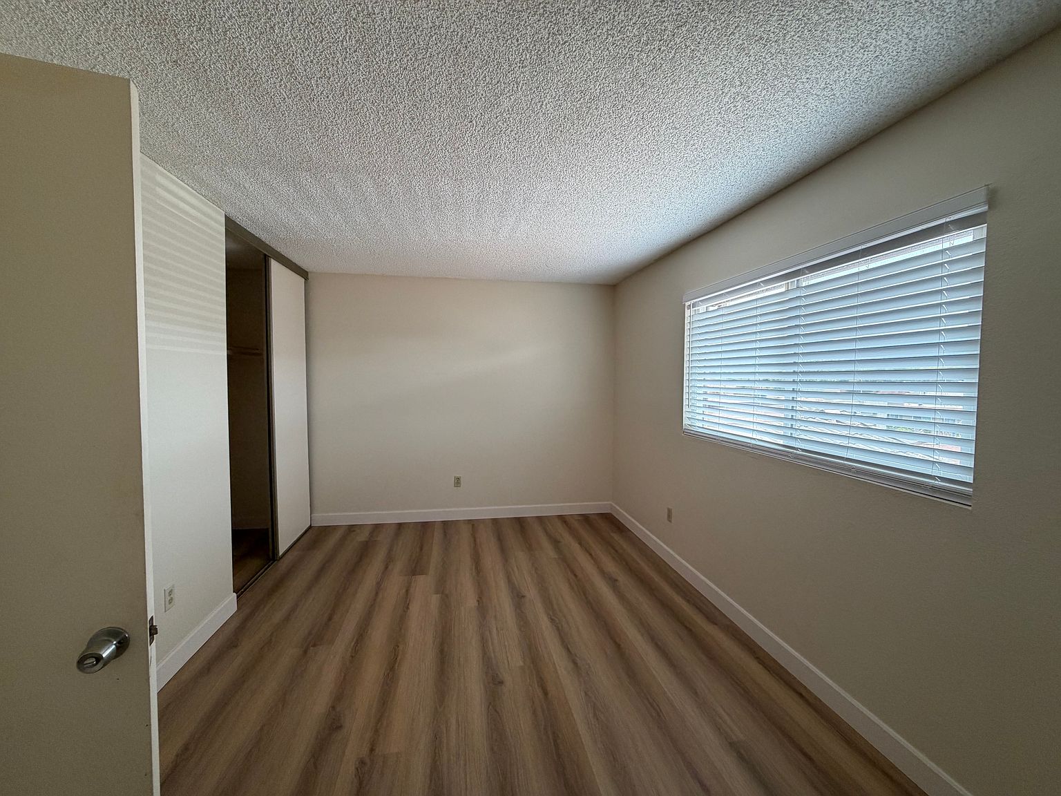 1614 Grandon Ave photo 4