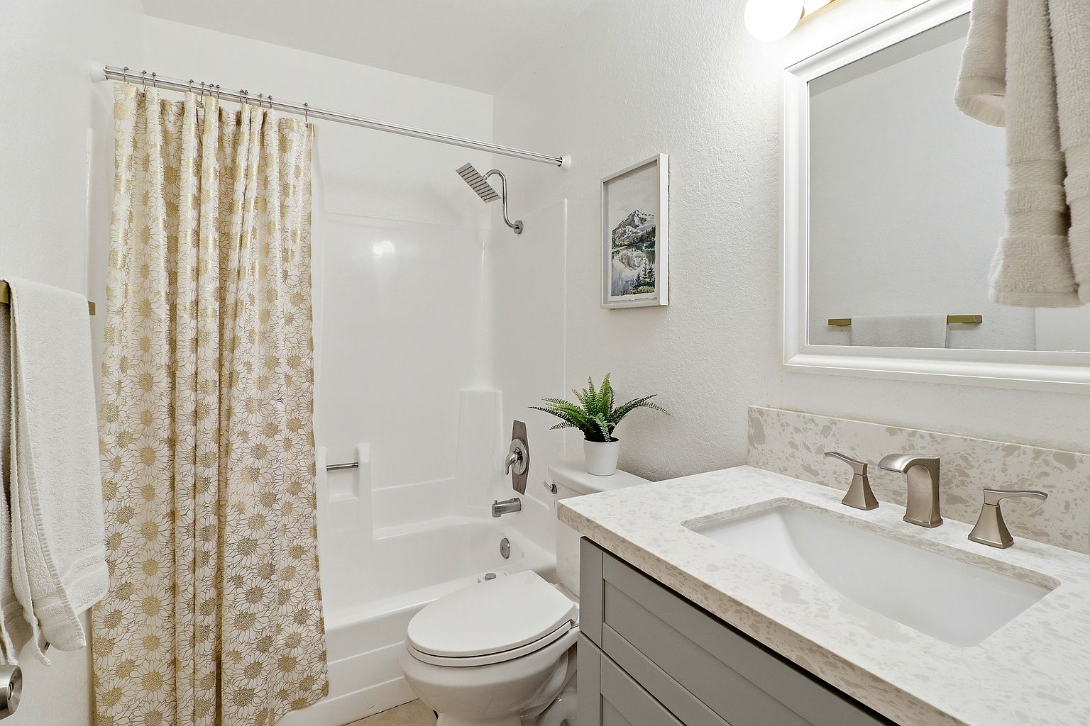 429 Autumn Dr photo 4