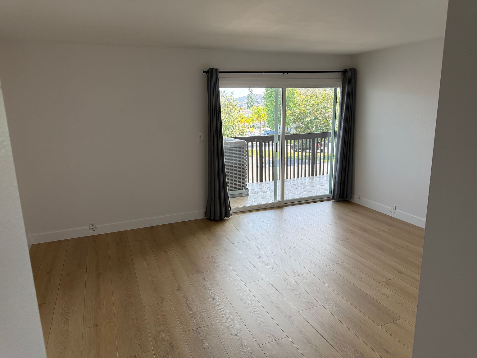 1029 Porteno Ct photo 3