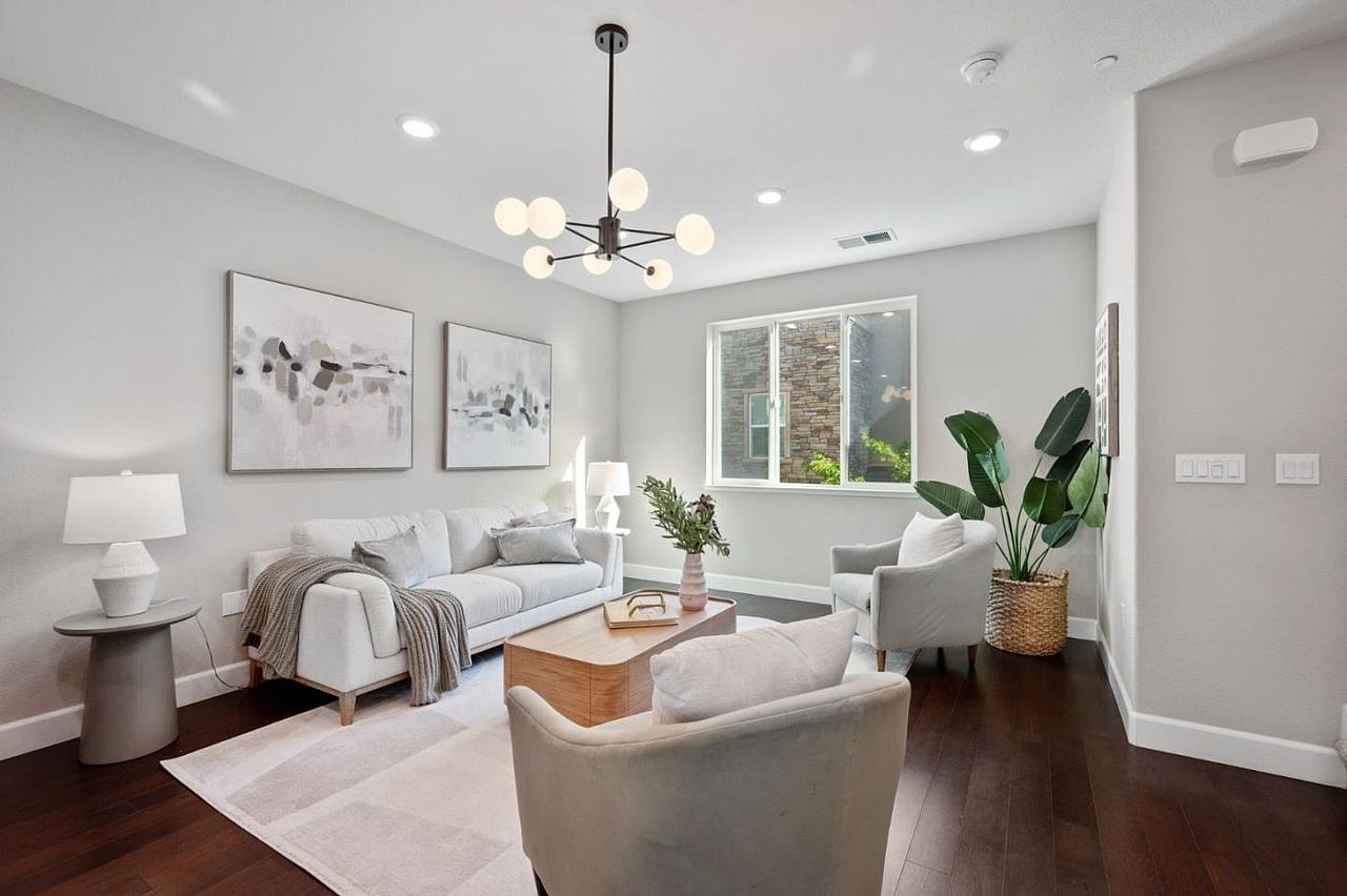 5977 Larkstone Lp photo 4