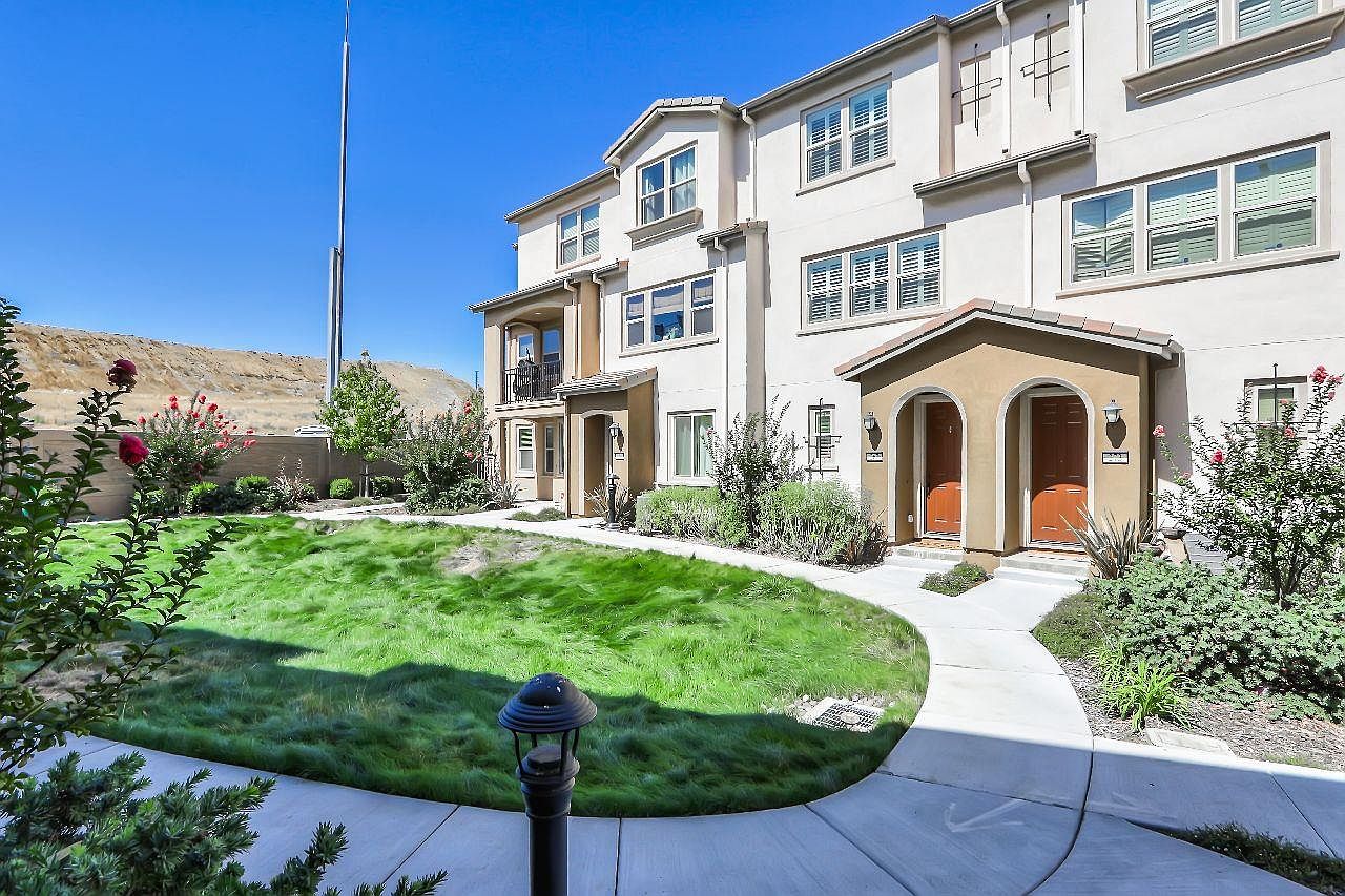 267 Montalcino Cir photo 2