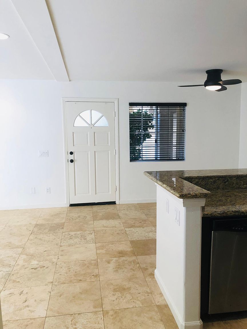 3215 Costa Alta Dr photo 3