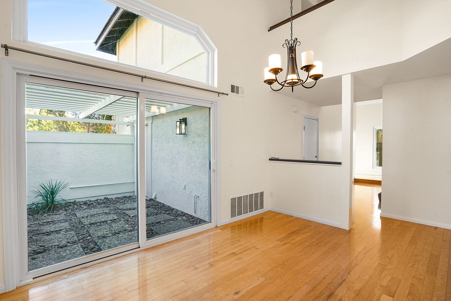 3016 Cielo Pl photo 5