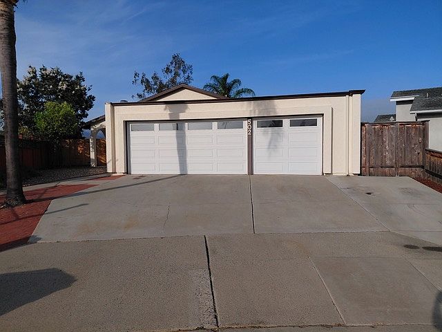502 Glenheather Dr photo 2