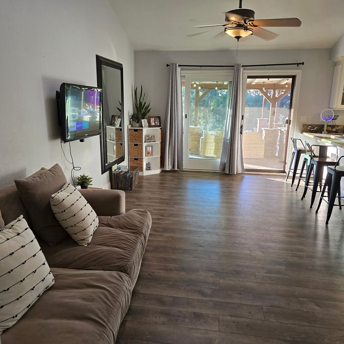1535 Anthony Heights Dr photo 3