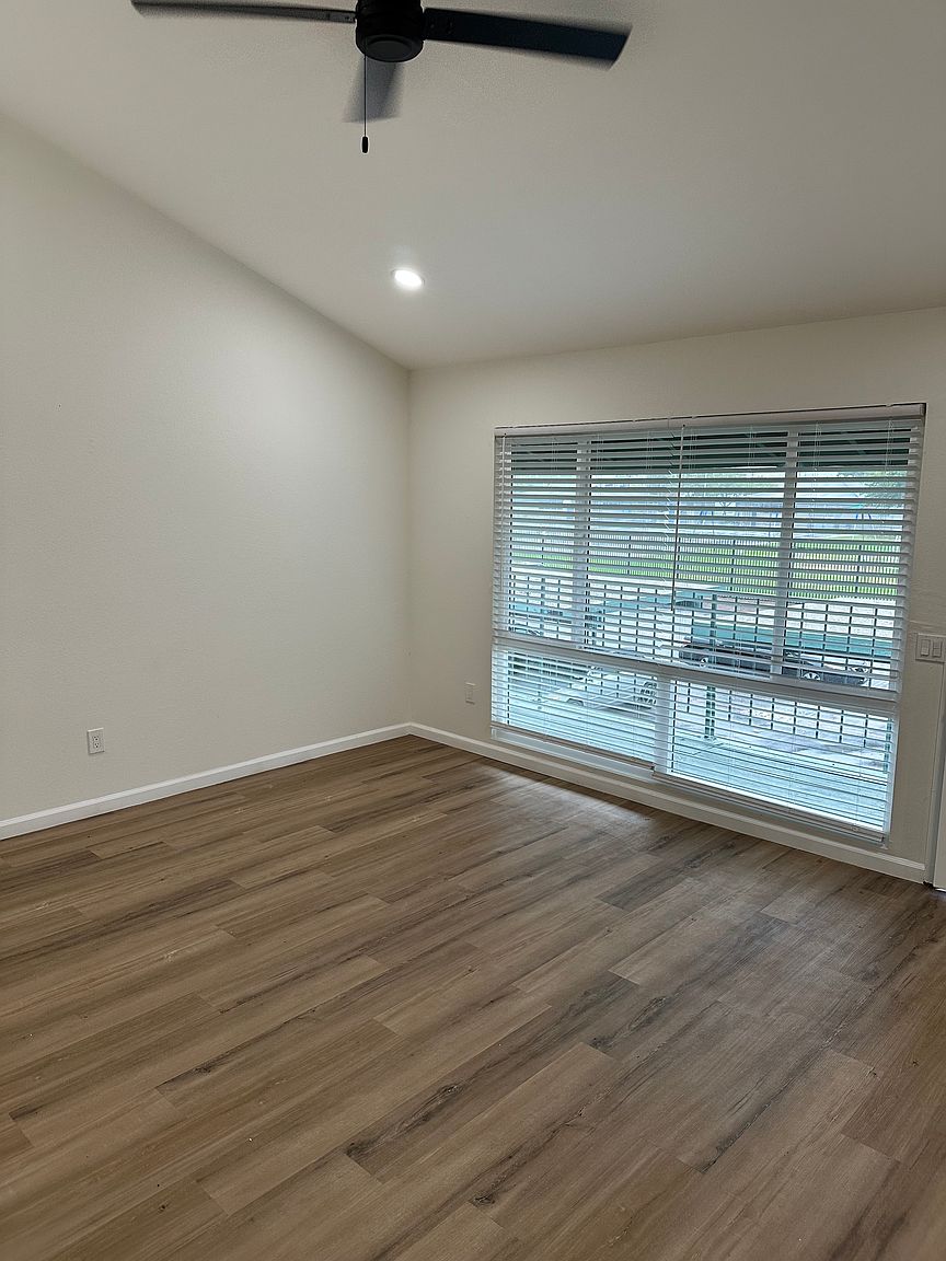Pepperwood Meadows photo 2