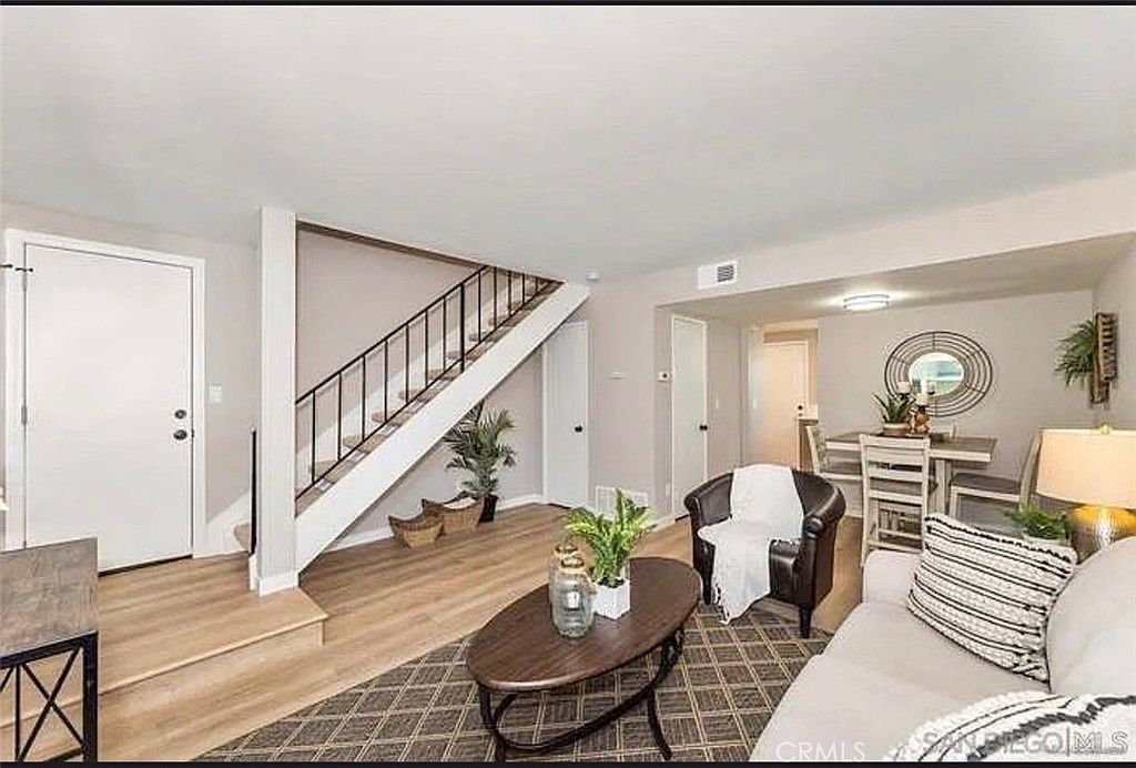 2512 Wanek Rd Escondido, CA 92027 photo 4