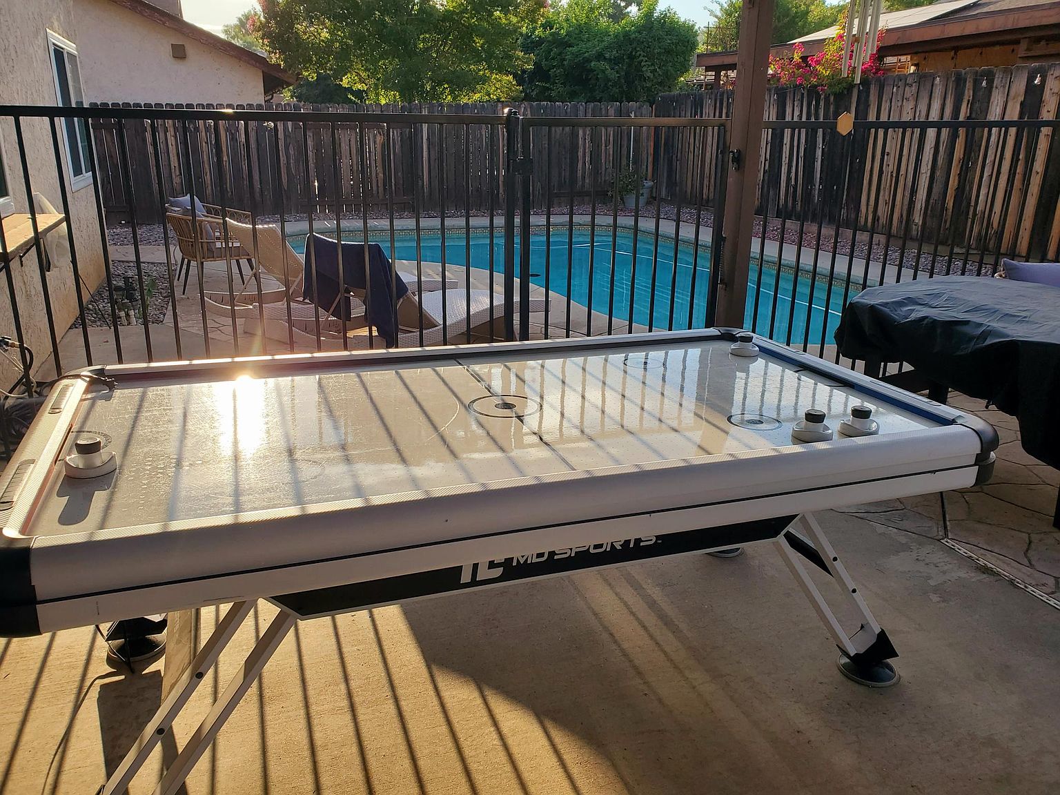 458 Las Brisas Dr photo 4