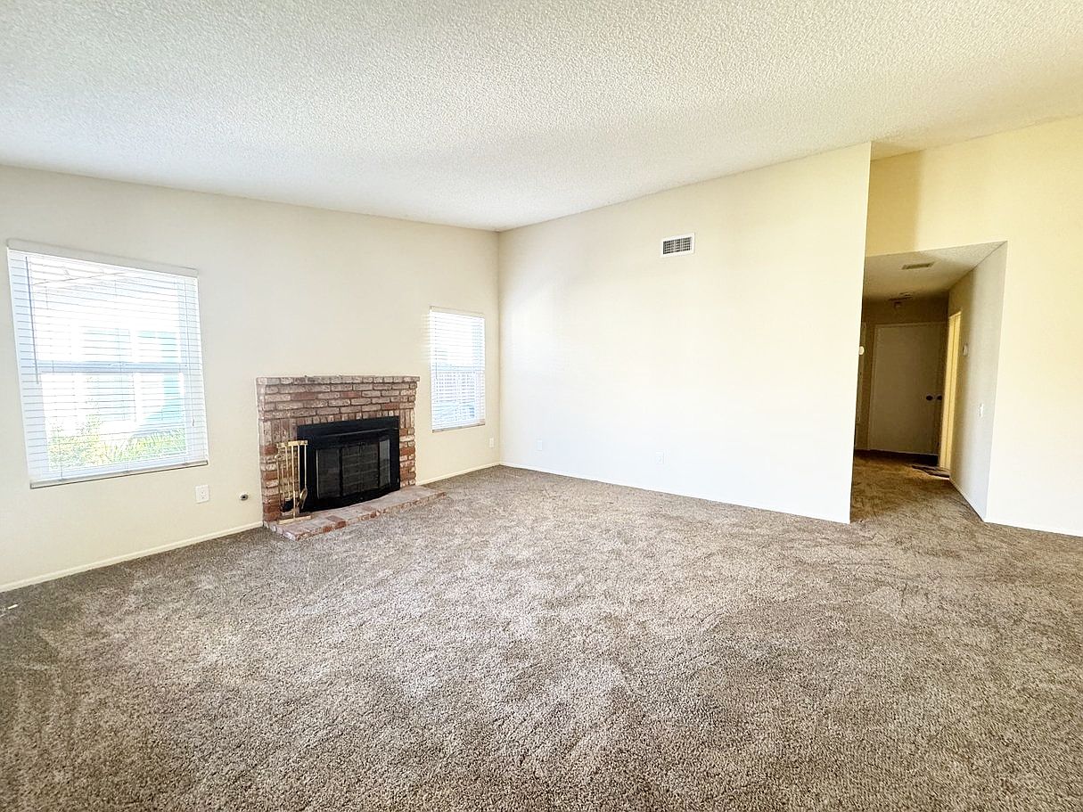 126 Jericho Circle Gln photo 5