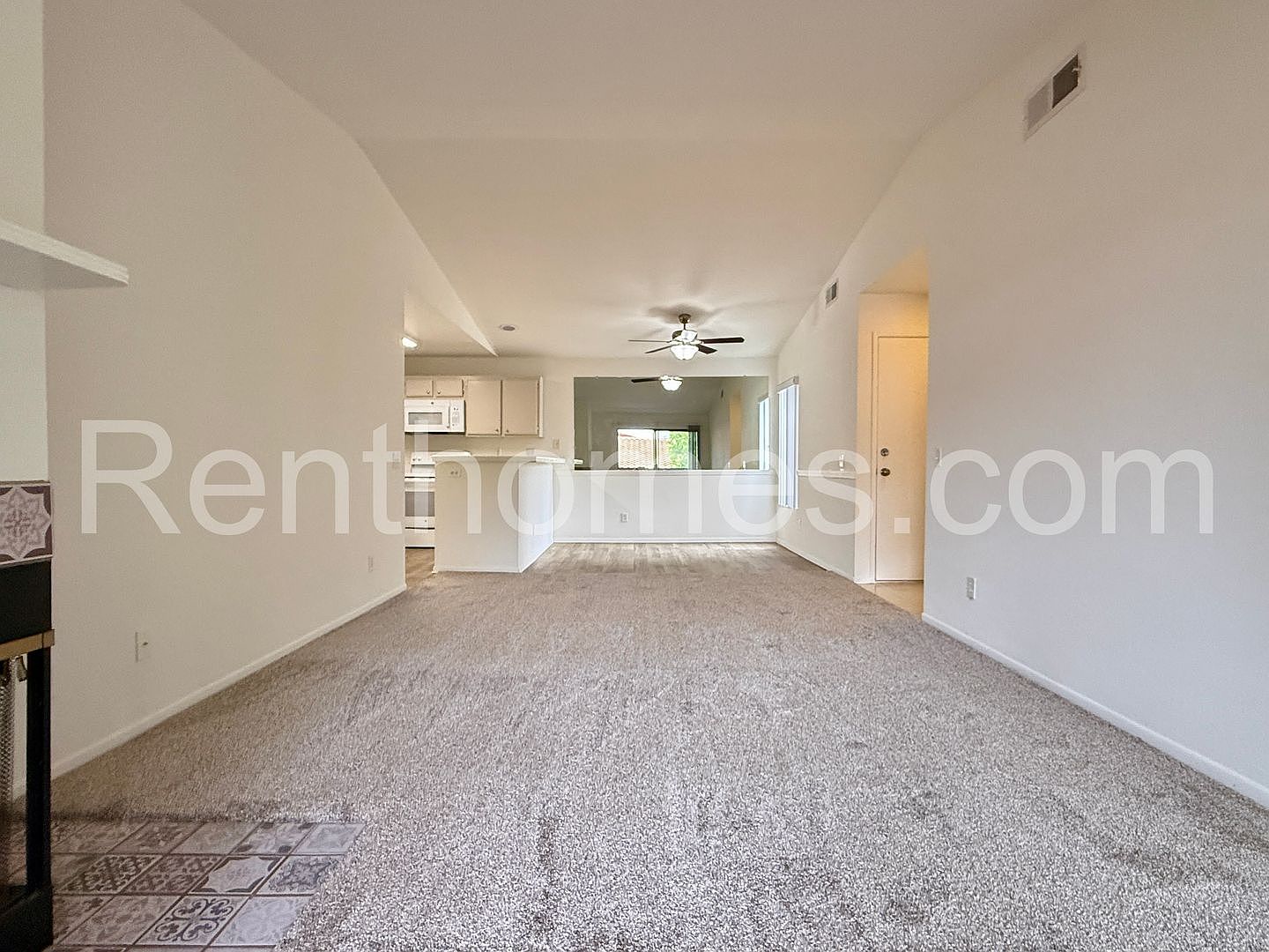 2425 Cranston Dr Escondido, CA 92025 photo 5