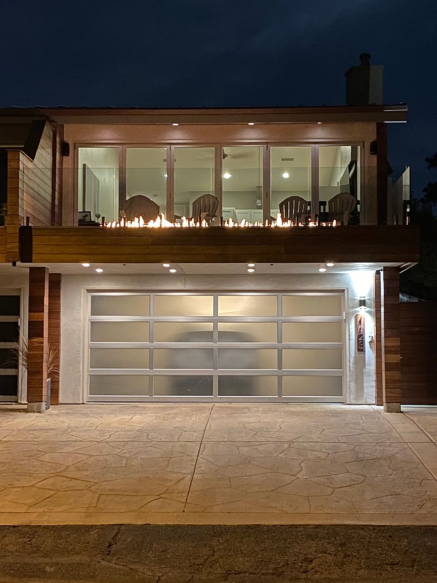 1623 Neptune Ave photo 2