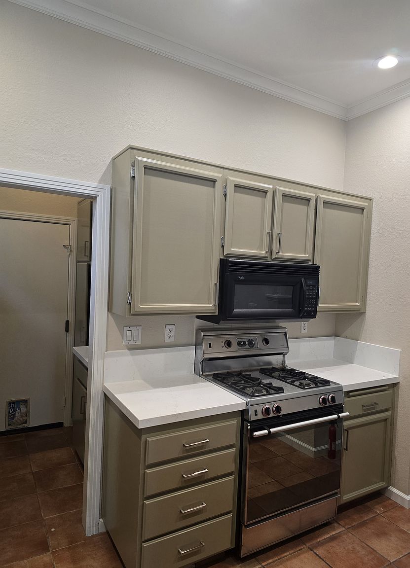110 Triton Cir photo 3
