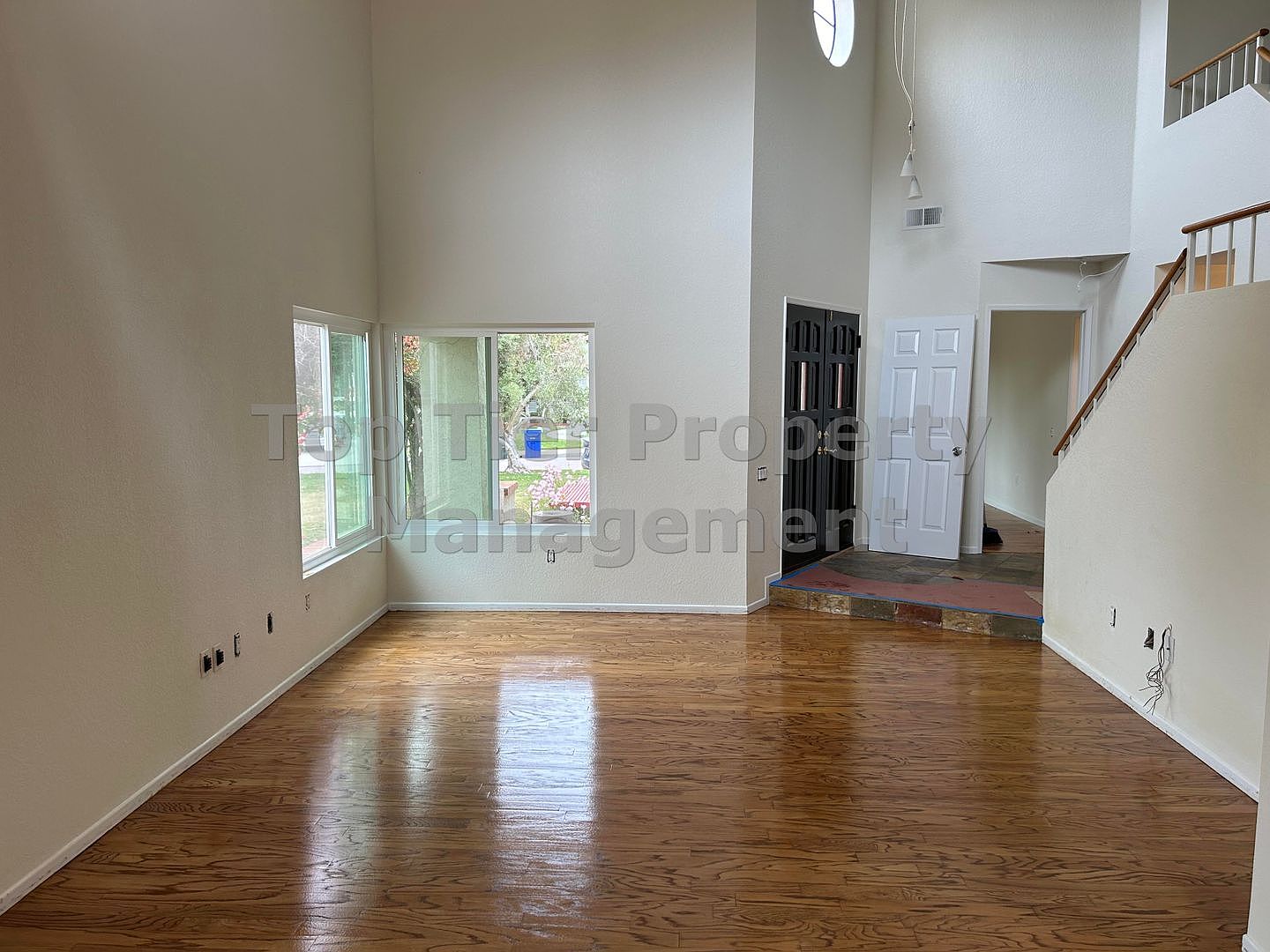1322 Calle Christopher photo 4