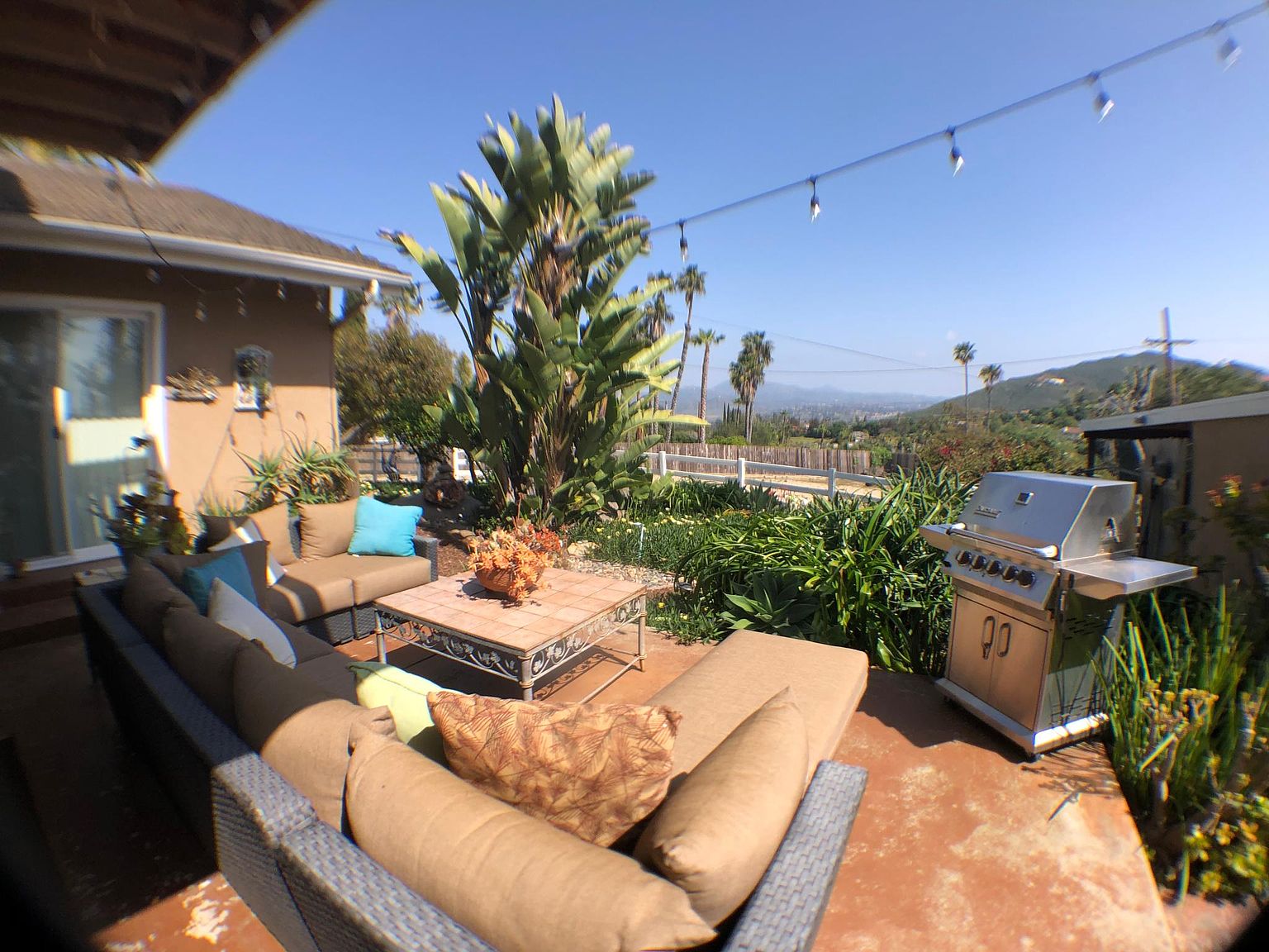 2861 Circle Dr photo 4