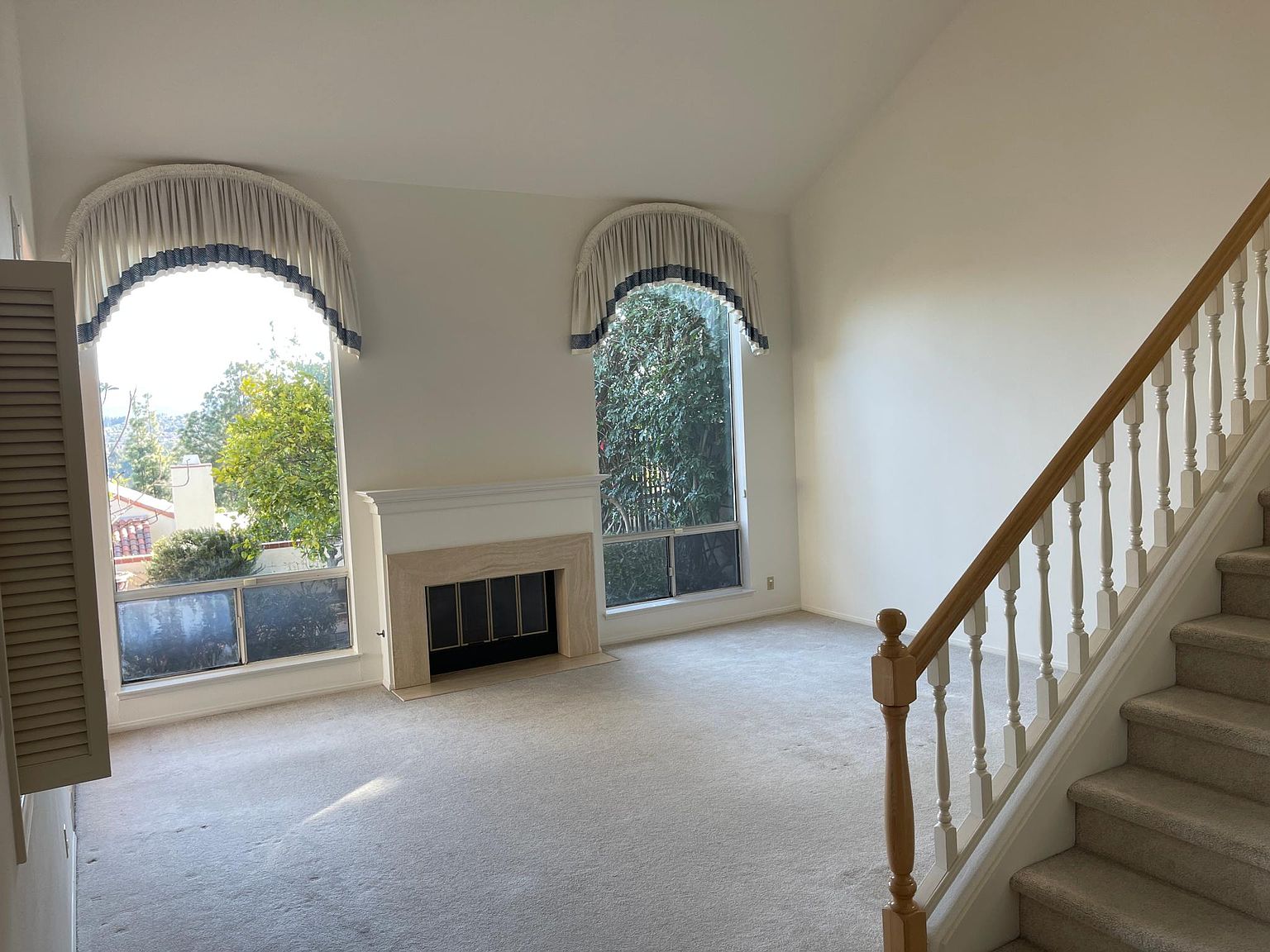 12023 Versailles Ct photo 3