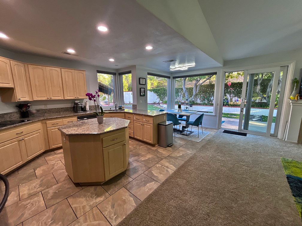 18105 Chretien Ct photo 3